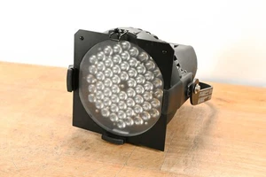 ETC Desire D60 Studio HD LED Par Wash Light CG01SM4 - Picture 1 of 9
