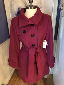Ladies Coat Size Medium - Picture 1 of 3