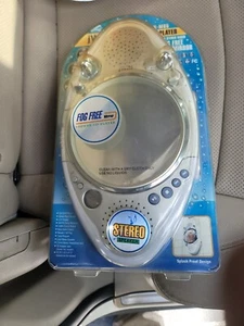 JWIN Cd Clock Shower Radio Cd Player AM FM Stereo New In Box NOS - Picture 1 of 2