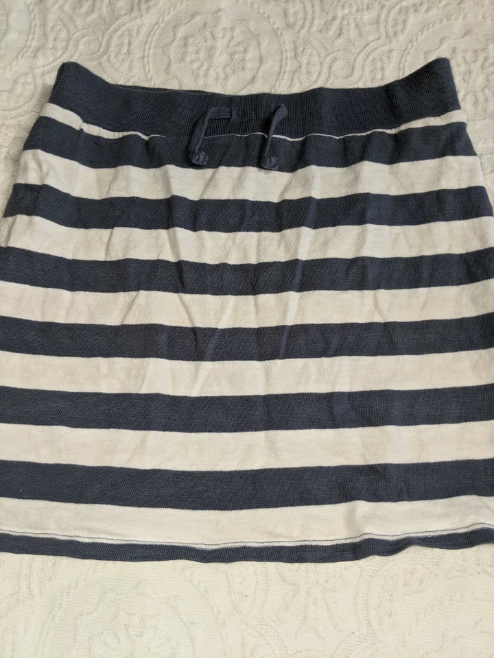 Crewcuts девочек sz. 12 вязаная серая/синяя полосатая юбка. Мягкий, милый, отличной формы - Изображение 1 из 4