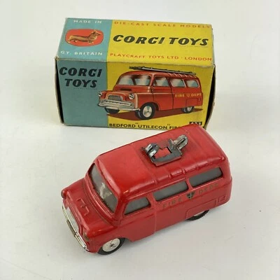 Boxed Corgi Toys 423 Bedford Utilecon Fire Tender - Image 1 of 4