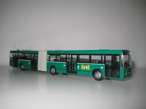 Rietze H0 61705 - Autobús articulado Mercedes 345 "Basel" - Imagen 1 de 13