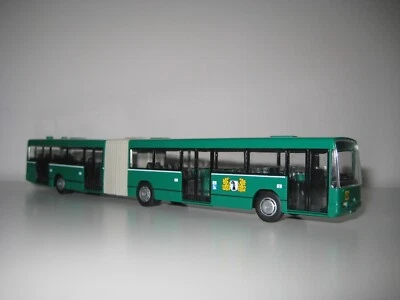 Rietze H0 61705 - Autobús articulado Mercedes 345 "Basel" - Imagen 1 de 4