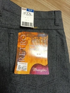 Women's Wrangler Slim Fit 15x34 Low Rise Boot Cut Stretch Wrinkle Resist NOS - Picture 1 of 9