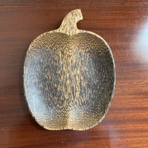 Wooden Apple Trinket/Fruit Shallow Dish Home Decor 8” x 6” - Picture 1 of 8