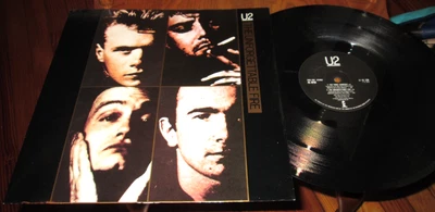 U2 THE UNFORGETTABLE FIRE EP LP UK ISLAND VINYL CLASSIC ROCK - Image 1 of 4
