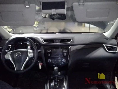 Nissan Rogue 2014 controles de temperatura Foto 1 de 4