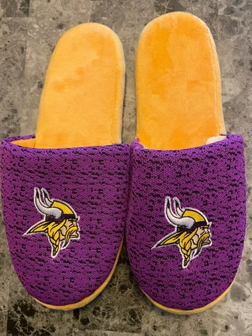 Minnesota Vikings Men's Slide Slippers Size: (10-12) Cover