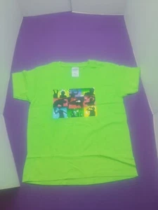 Small New Youth Premium Gildan Music Dancing Dance Graphic Green Shirt - Picture 1 of 5