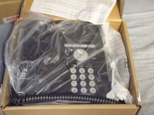 Avaya 9620C color display IP Deskphone VoIP 700461205 NEW OPEN BOX - Picture 1 of 2