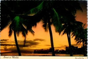 Sunset at Waikiki Beach, Hawaii Postcard - Picture 1 of 2