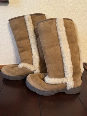 UGG золотистый высокий стриженный мех ботинки женский размер 6 меха замшевые ботинки 5218 каштан - Изображение 1 из 4