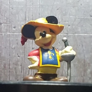 Disney Mickey Mouse Musketeer Mini Figure - Picture 1 of 5