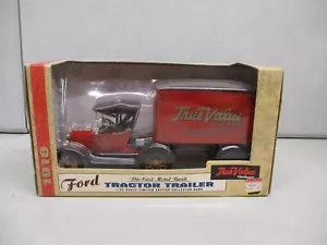 Ertl True Value 1918 Ford Tractor Trailer 1/25 - Picture 1 of 2