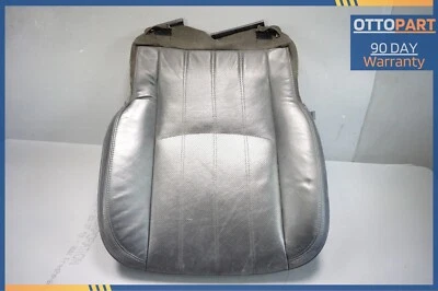 Черная нижняя подушка сиденья со стороны переднего правого пассажира для Hyundai Equus 2011-2013 годов выпуска от оригинального производителя - Изображение 1 из 4