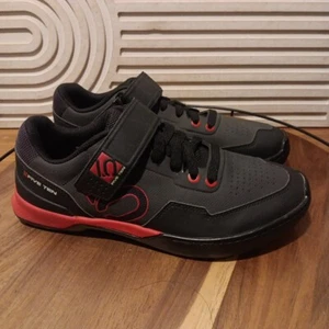Adidas Five Ten Kestrel Mens Sz 8.5 Lace Mountain Bike Shoes Black/Red - Picture 1 of 8