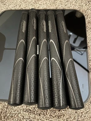 JumboMax Tour Series Black Out Golf Swing Grips,  2 Large, 2 Medium, 1  XL  - Image 1 of 4