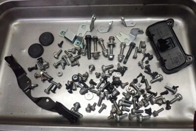 2012 年本田 CBR250R MISC 机身/框架硬件 — 第 1/4 张图片