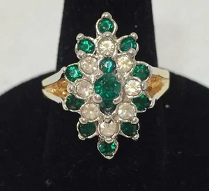 Ring Cubic Zirconia CZ 18 KT Gold Size 6 Emerald Green Rhinestones Oval Cluster - Picture 1 of 5