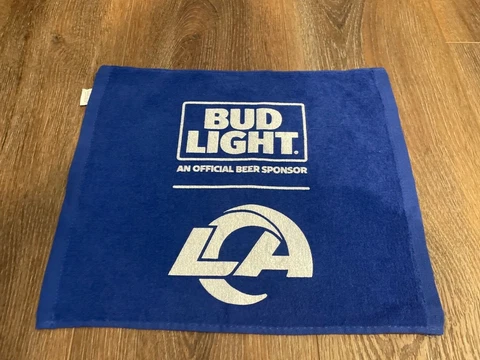 NEW NFL Bud Light Los Angeles Rams Blue Rally Golf Bar Towel 18x15 RARE Cover