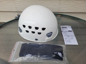 Petzl Ecrin ROC Mountaineering Climbing Safety Helmet - 53-63 cm - WHITE - Picture 1 of 24