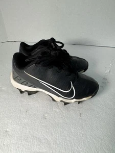 NIKE VAPOR FASTFLEX Kids Cleats Size 10c BLACK WHITE GREAT - Picture 1 of 11