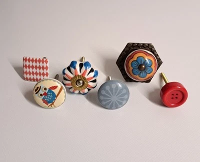 Set 6 Bunte Möbelgriffe Möbelknauf Kindermöbel Keramikknöpfe  Möbelersatzteile  - Bild 1 von 4