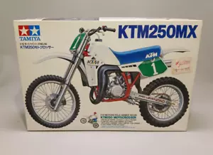 TAMIYA 1446 Scala 1/12 KTM 250MX Motocrosser Oshika Tamiya Scatola Aperta - Foto 1 di 5
