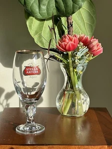 Stella Artois Belgian Beer Chalice Stemmed Gold Rim Glass 50 cL 16.9 oz - Single - Picture 1 of 5