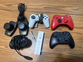 6 Gaming Controller Lot Untested Lot Atari Sega Dreamcast PlayStation Wii Xbox