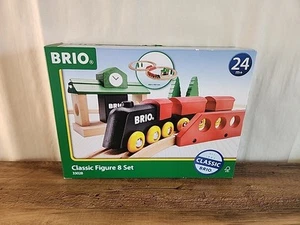 BRIO Classic Rail Figure 8 Set 22 Pieces Ages 2+ Train Toy Wooden Rail 33028 - Picture 1 of 5