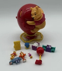Polly Pocket Vintage 1999 Disney Winnie Puuh roter Ballon Spielset mit Figuren & Teilen - Bild 1 von 9