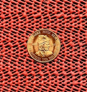 Das Nürnberger Ei - 500 Jahre Erfinder Taschenuhr - Kupferpfennig aus Nachlass - Bild 1 von 7