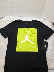 Nike Air Jordan Boys T-SHIRT size small 8-10 Year Old - Picture 1 of 4