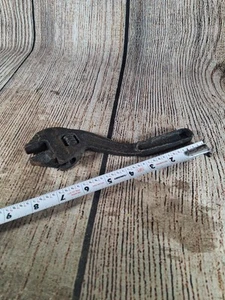 Vintage Wrench (Does Not Work) - Picture 1 of 6