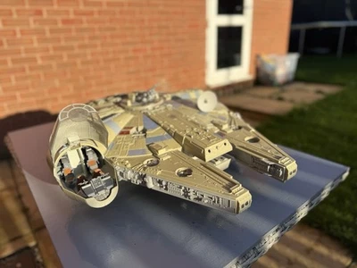 Star Wars Legacy Millennium Falcon 2008 (83cm) + 18 Hasbro Lucasfilm Figures - Image 1 of 4