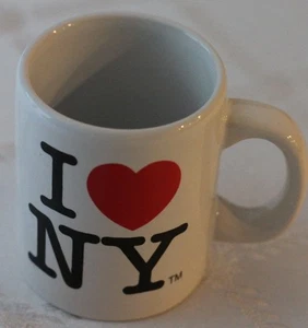 MINI TAZA RECUERDO I LOVE NY NEW YORK 4 oz corazón blanco rojo - Imagen 1 de 1