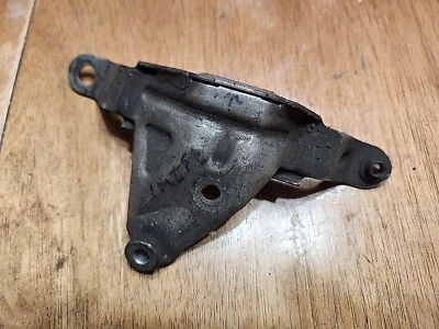 Soporte de escape Lexus Es300 2000 v6 1mzfe OEM  Foto 1 de 3