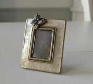 New Jay Strongwater 1" Mini Cream White Enamel  Easel/Clip Picture Frame  - Picture 1 of 2