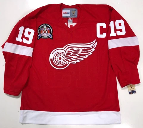 STEVE YZERMAN DETROIT RED WINGS CCM 1997 STANLEY CUP JERSEY NEW W/TAGS Cover