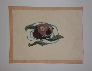 Vintage Otter fertige Nadelarbeit Kreuzstich Stickerei 11,5 x 9 - Bild 1 von 2