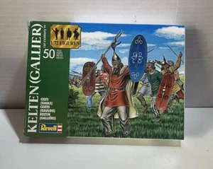 Revell Kelten Kelten (Gallier) Celts #2553 - 1/72 scale - New Open Box - Picture 1 of 9