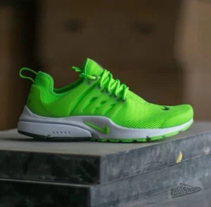 NIKE WMNS AIR PRESTO ELECTRIC GREEN/ ELECTRIC GREEN - WHITE - Bild 1 von 1