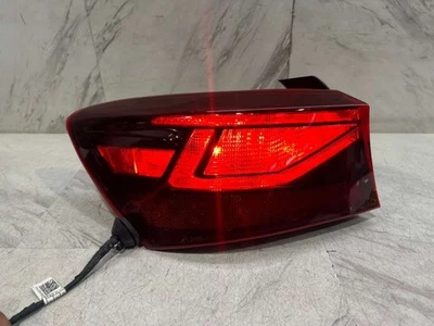 KIA FORTE 2019 2024 luz trasera exterior OEM lado del conductor izquierdo lámpara halógena 92401M7000 Foto 1 de 4