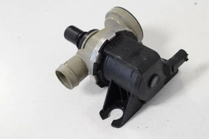 BMW I8 I12 Hybrid 2014 RHD Fuel Isolation Venture Valve 7303949 10425745 - Picture 1 of 5
