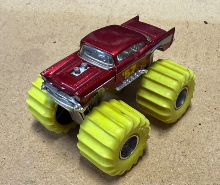 Monster Truck Chevy S18 1987 Matchbox The Super Chargers Mud Racers '57 Foto 1 de 4