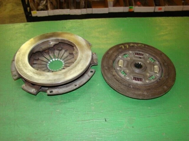 69-94 Alfa Romeo Spider Clutch and Pressure Plate - Image 1 of 1