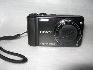 Sony  Cyber-shot DSC-H70 16.1 MP Digital Camera - Black