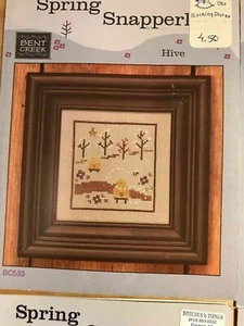 Kreuzstichmuster Spring Snapperland Hive (Bent Creek) - Bild 1 von 2