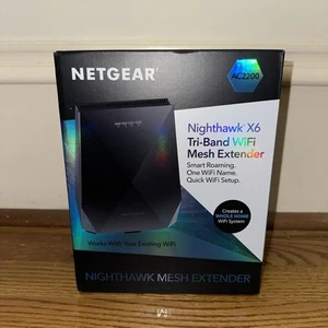 NETGEAR Nighthawk EX7700 AC2200 Tri-Band Wi-Fi Mesh Extender – 2.2Gbps - Afbeelding 1 van 5